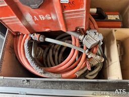 Husqvarna WS 482 HF Wall Saw with Remote Control