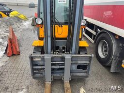 Jungheinrich DFG40CK forklift.