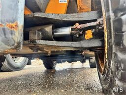 Jungheinrich DFG40CK forklift.