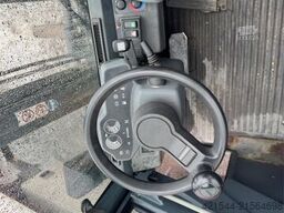 Jungheinrich DFG40CK forklift.