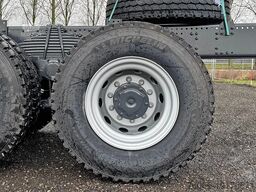 Iveco T-Way AT380T47WH-4500 Chassis Cabin (4 units)