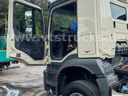 MERCEDES-BENZ Arocs 1827 4x2 HYVA-Abrollkipper