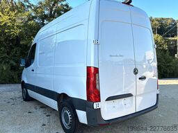 MERCEDES-BENZ Sprinter III Kasten FWD 211/214 CDI,Standhzg,Kam