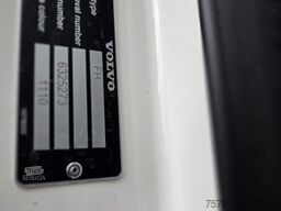 VOLVO FH 460 neues Modell, 2 Kreis-Hydr, Standklima