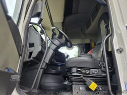 VOLVO FH 460 neues Modell, 2 Kreis-Hydr, Standklima