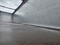 SCHMITZ CARGOBULL 50 cbm Getreidekipper, wenig benutzt, GMP
