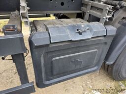 SCHMITZ CARGOBULL 50 cbm Getreidekipper, wenig benutzt, GMP