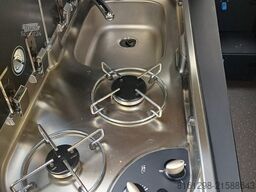 MAN ADRIA TWIN MAX SLB 680