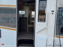 BÜRSTNER B66 TD 732 Hubbett