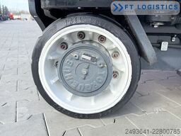 Combilift C3000ET TRIPLEX 5940 WIDE FORK POSITIONE