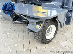 Combilift C4800 GAS DUPLEX 4040MM FREE-LIFT