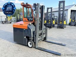 Combilift CBE2500 TRIPLEX 4900 POSITIONER CABIN