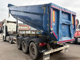 MOL - + 3X SAF AS + LIFT AS + STUUR AS + 27m3 ALUMI...