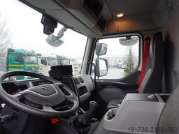 Renault D210 12T / Bitemperature Refrigerator /