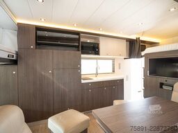 Mercedes Actros Pferdetransporter 400PS 6 Pferde