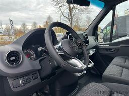 MERCEDES-BENZ Sprinter 319 CDI 4x4 PRO Automatik LED L2H2 AHK