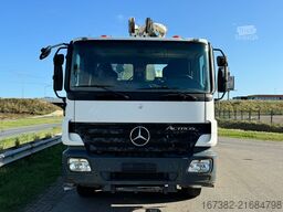 Mercedes-Benz Actros 2632 6x4 with Putzmeister BSF 24-4 11 24...