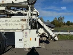 Mercedes-Benz Actros 2632 6x4 with Putzmeister BSF 24-4 11 24...