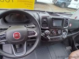 BÜRSTNER Lyseo TD 684 G Backofen / SAT-Anlage / Fahrradtr