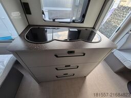 BÜRSTNER B66 485 TS 2.000 kg / Duschpaket