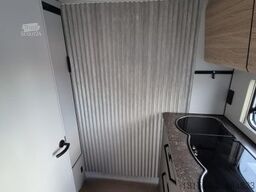 BÜRSTNER B66 485 TS 2.000 kg / Duschpaket