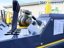 Combilift CB3000 GAS TRIPLEX 4900 FREE-LIFT