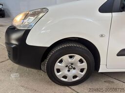 PEUGEOT PARTNER KASTENWAGEN*ELEKTRO*2016*1HAND*EURO6*