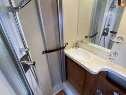 MILLER New York,Einzellbetten. AHK,TV,Solar