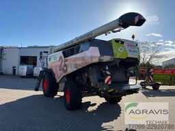 Claas TRION 750
