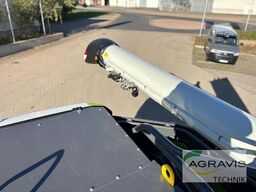 Claas TRION 750