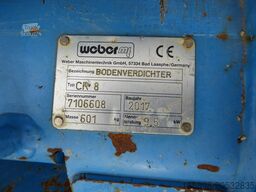 Weber CR8