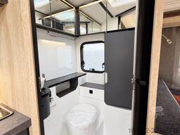 HOBBY De Luxe 460 SL Modelljahr 2027 ausgestellt!