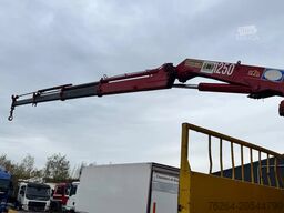 MAN TGA 26.390 6x2 + HMF 1250-3