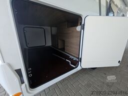 CARADO V 347 20Jahre Modell, ACC, LED, 10 Bildschirm