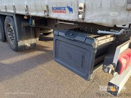 Schmitz Cargobull Curtainsider Standard Getränke
