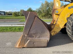 Komatsu WA500-6