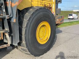 Komatsu WA500-6