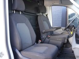 Volkswagen Crafter 2.0 TDI 177PK L3H3 EURO 6 - Airco - Nav...