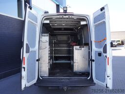 Volkswagen Crafter 2.0 TDI 177PK L3H3 EURO 6 - Airco - Nav...