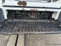 MERCEDES-BENZ 814 D Vario 11 Sitzer Mannschaftswagen Polizei