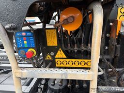 MERCEDES-BENZ Actros 2632 6x4/2 Meiller  + HMF Kran