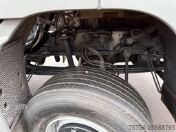 MERCEDES-BENZ Actros 2632 6x4/2 Meiller  + HMF Kran