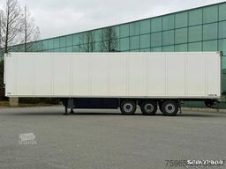 SCHMITZ CARGOBULL SCB*S3B CARRIER VECTOR 1550 WITH 5210 ENGINE HOU