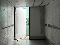 SCHMITZ CARGOBULL SCB*S3B CARRIER VECTOR 1550 WITH 5210 ENGINE HOU