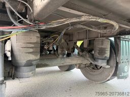 SCHMITZ CARGOBULL SCB*S3B CARRIER VECTOR 1550 WITH 6286 ENGINE HOU