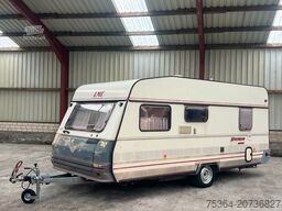 LMC 490 P Festbett + Etagenbett