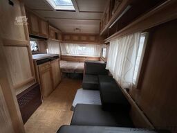 LMC 490 P Festbett + Etagenbett