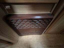 LMC 490 P Festbett + Etagenbett