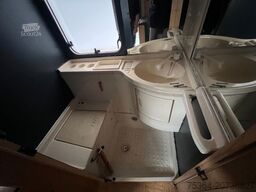 LMC 490 P Festbett + Etagenbett