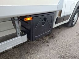 PEUGEOT Boxer 3-Sitzer Kühlkoffer Carrier Ladebordwand